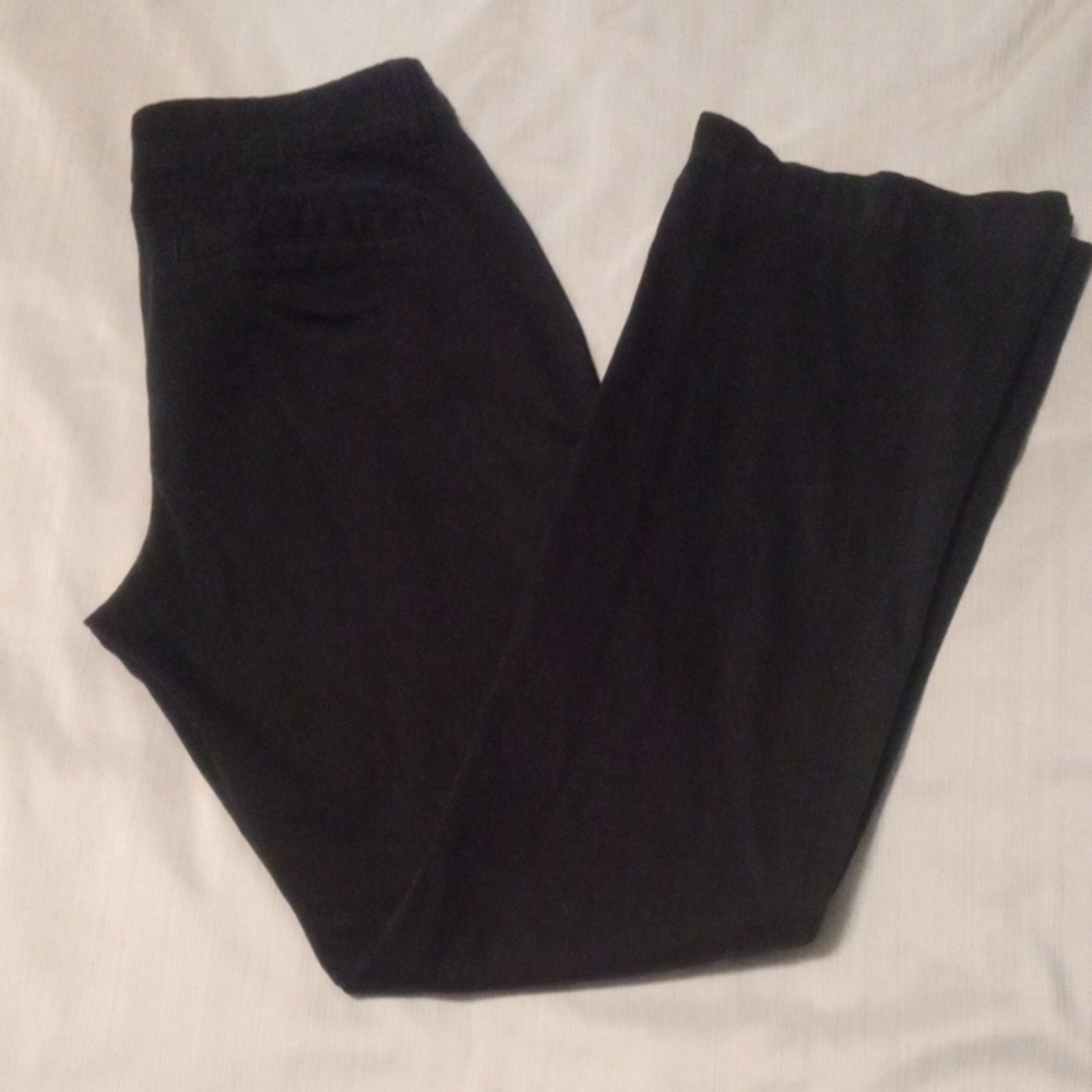 Old Navy The Dive Classic Black Size 4 Boot Cut Slacks